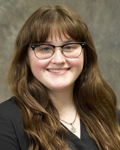 headshot of Angelina Fontana