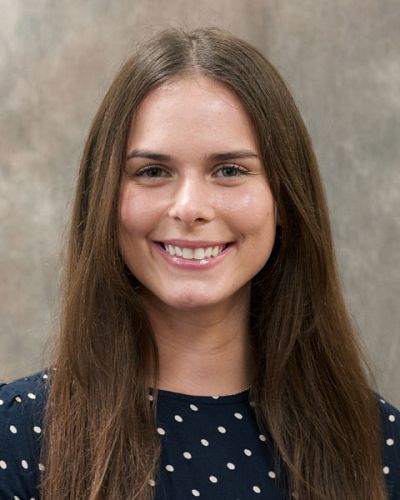 headshot of Amy Mastroianni