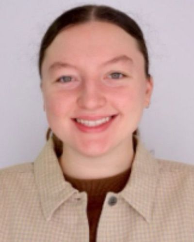 headshot of Alana McKeon