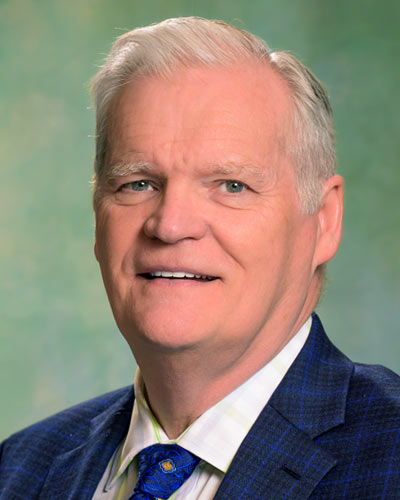 headshot of Alexander McQuilkin