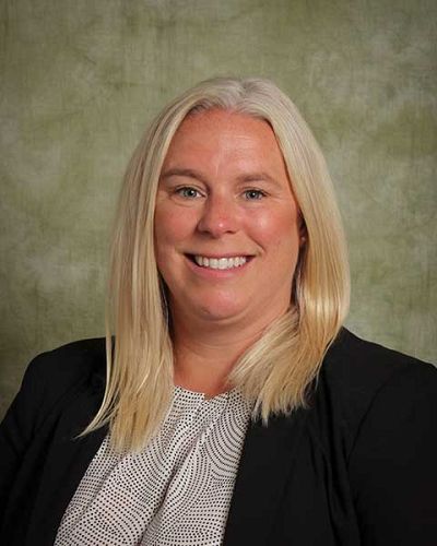 headshot of Andrea Decker