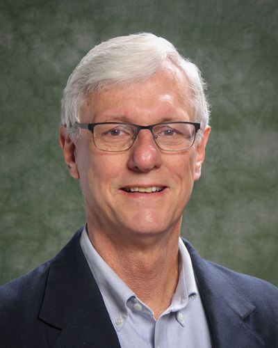 headshot of Andrew Scholtz