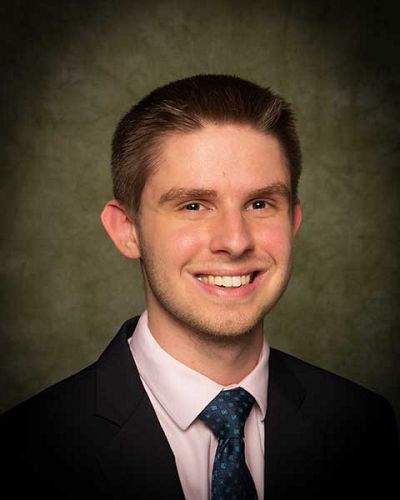 headshot of Ben  Goth
