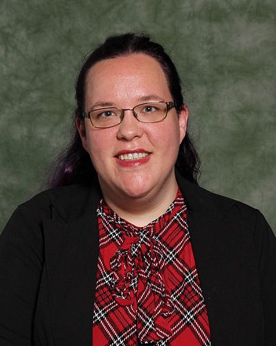 headshot of Brittany Race