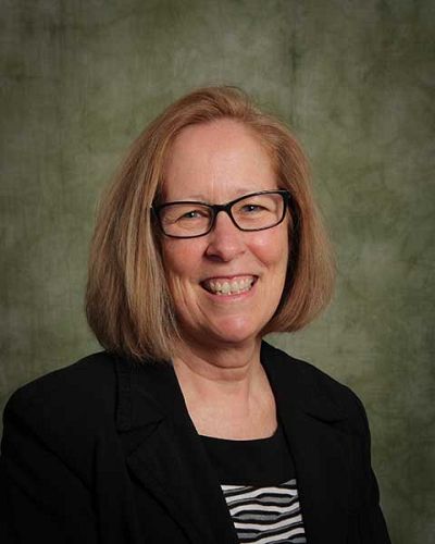 headshot of Susan  Briggs