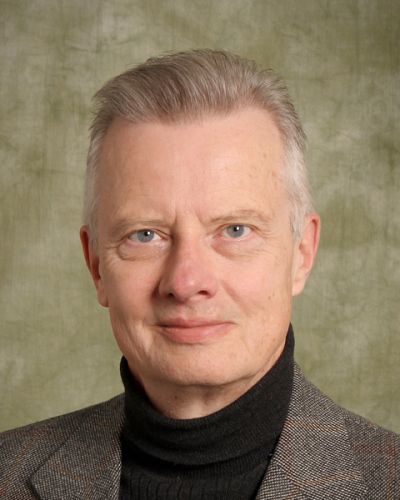 headshot of Brian Wall