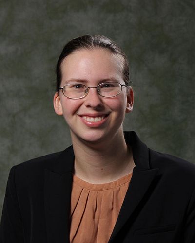 headshot of Christina Baer