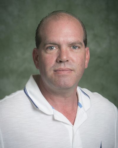 headshot of Christopher Karl