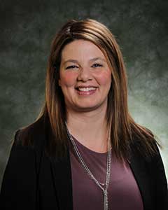 headshot of Colleen Rozelle, LCSW