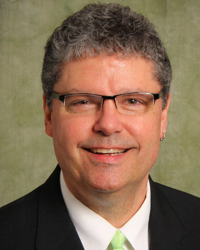 headshot of Christopher Seavey