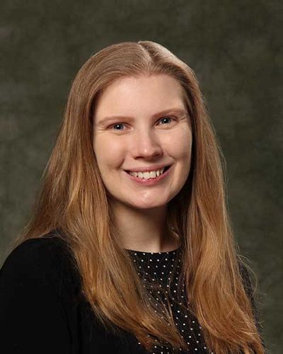 headshot of Colleen Stavola, LCSW