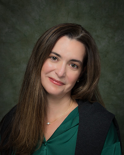 headshot of Danielle Dunne