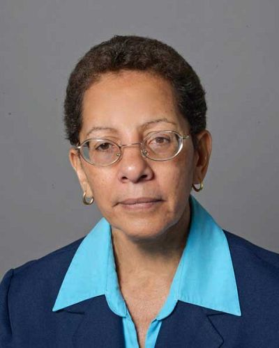 headshot of Juanita Díaz-Cotto