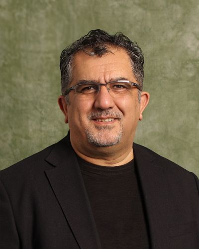 headshot of Ekrem Karakoc