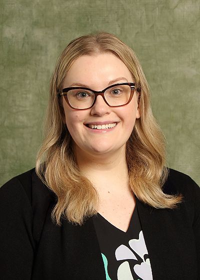headshot of Emily Leppien, PharmD, BCPS, BCPP