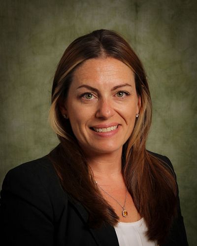 headshot of Erin Neske