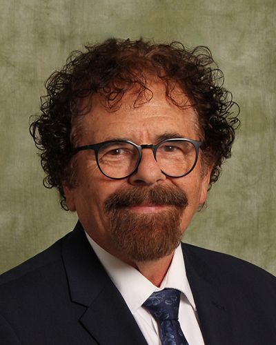 headshot of Eric Richards, BS Pharm