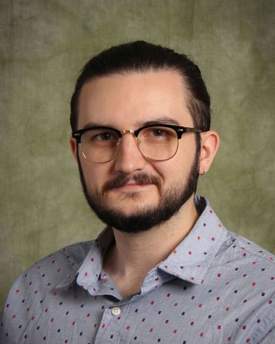 headshot of Ethan Sims