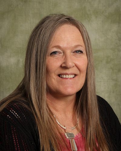 headshot of Misty Lou Finch