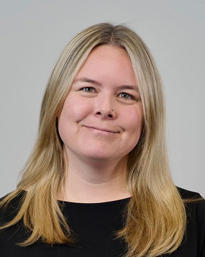 headshot of Francie Keefe