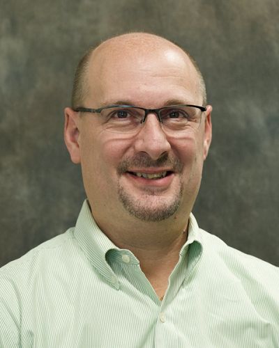 headshot of Gino Bucciarelli