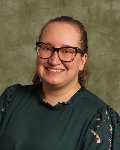 headshot of Gina McMahon