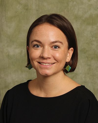 headshot of Heidi Nicholls