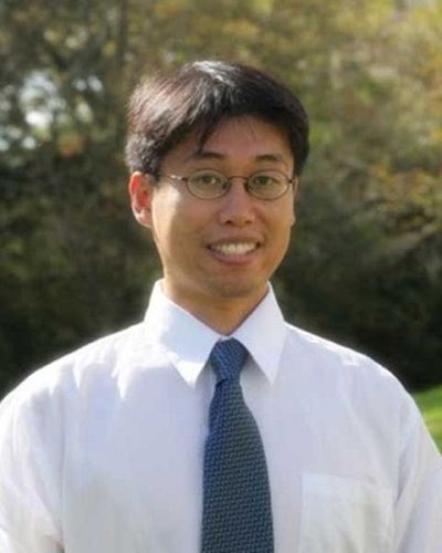 headshot of Hwan-Sik Choi
