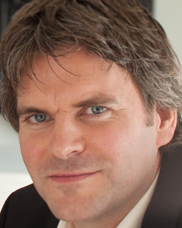 headshot of Mattias  Iser