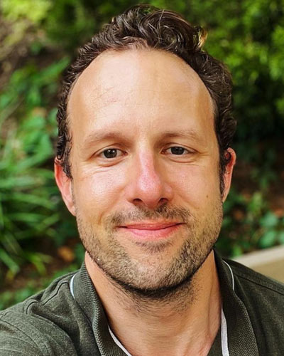 headshot of John Havard