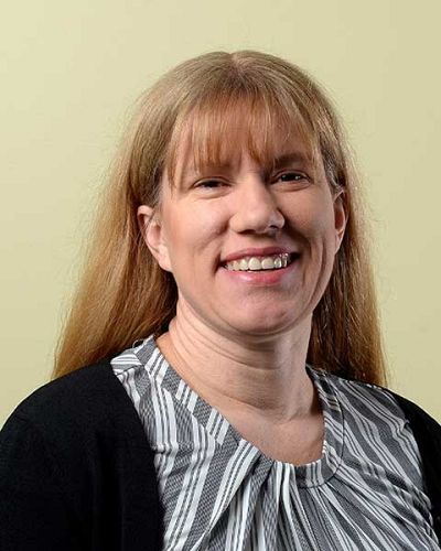 headshot of Jennifer Hirschi