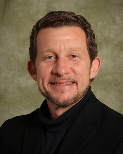 headshot of Joshua Peck