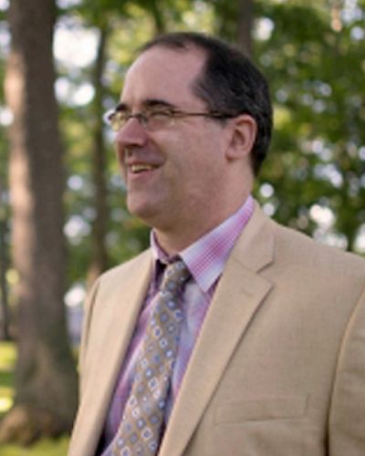 headshot of Jason Moore