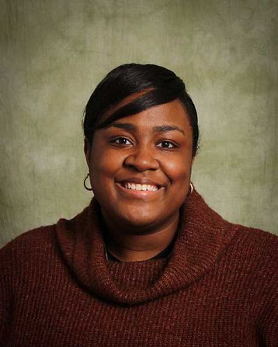 headshot of Khadijah Boxill