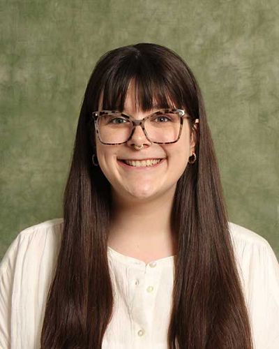 headshot of Kelly Madden