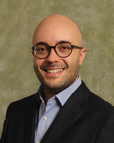 headshot of Lorenzo Ruffoni