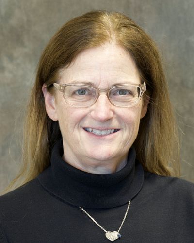 headshot of Lori Cole, DVM