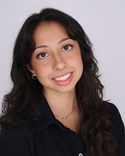 headshot of Mariapaz  Burbano