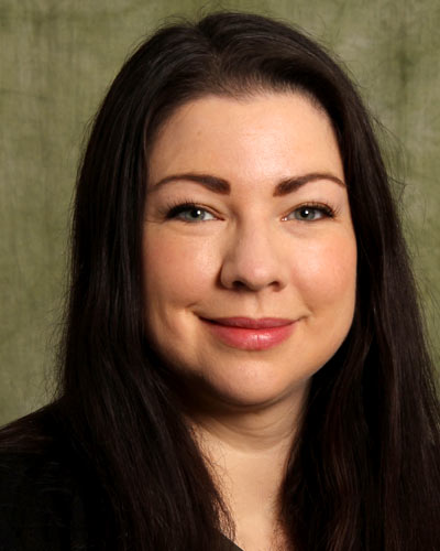 headshot of Mariah  Bubel