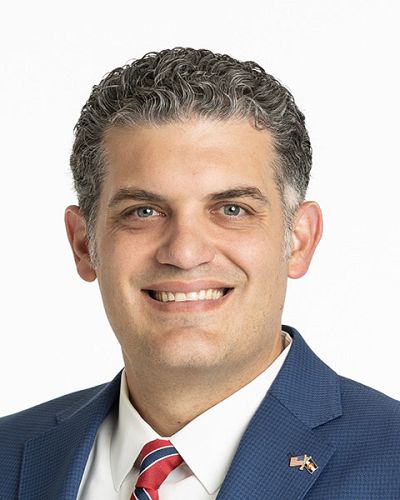 headshot of Matthew Lunn, PhD