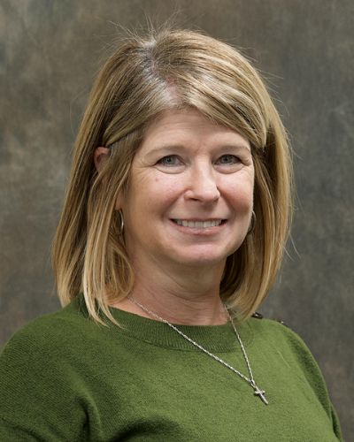 headshot of Maureen O'Neill