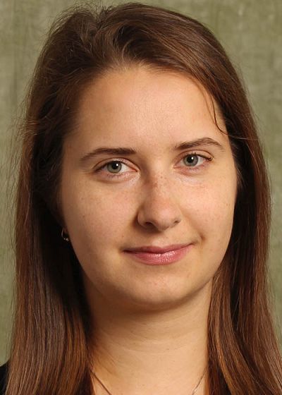 headshot of Monika Roznere