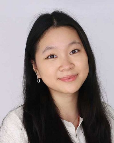 headshot of Sophia  Lam