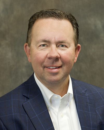 headshot of Robin Alpaugh