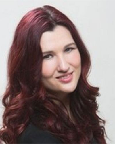 headshot of Rhonda Branca