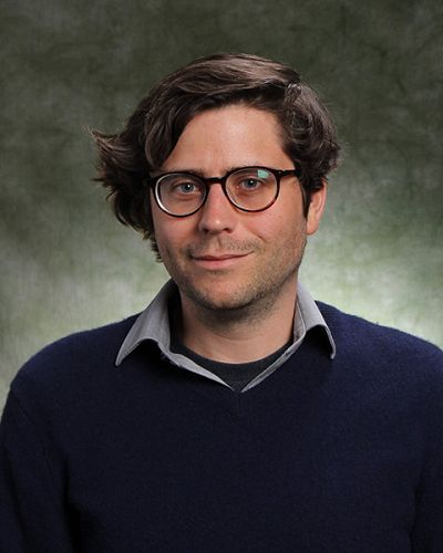 headshot of Jesse Russell