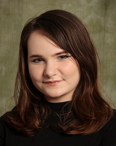 headshot of Stephanie  Caulford