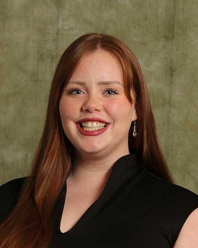headshot of Samantha Gurn