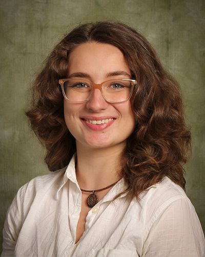 headshot of Samantha Lauth