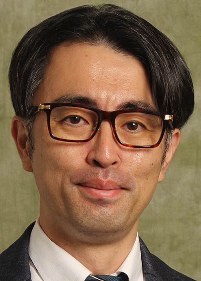 headshot of Seiichi Takamatsu